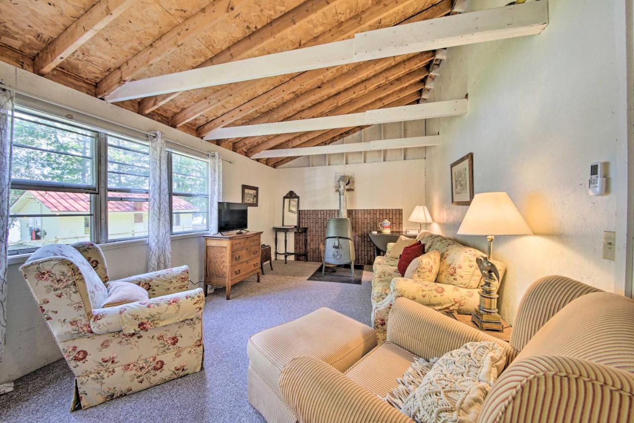 Rustic Retreat Across From Lake Family Friendly! Union Luaran gambar