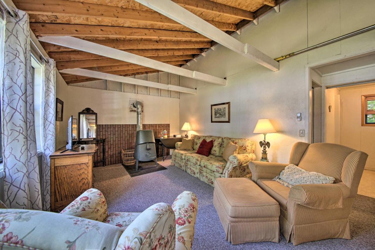 Rustic Retreat Across From Lake Family Friendly! Union Luaran gambar